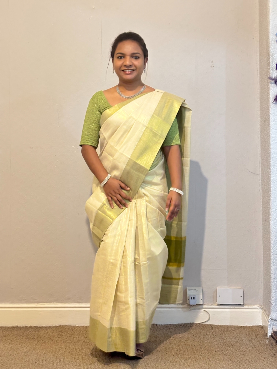 Reshma wearing an onam sare1.jpeg