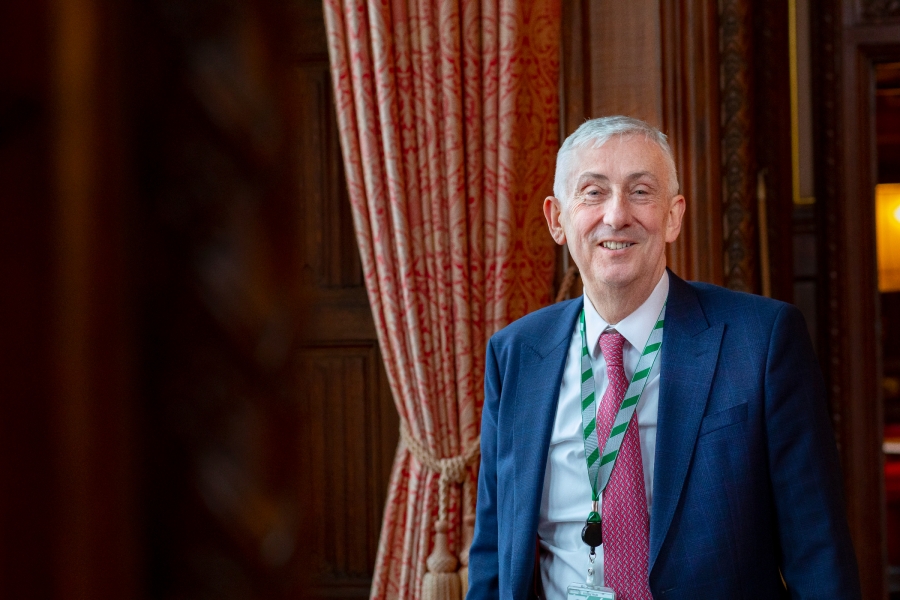 Mr Speaker Lindsay Hoyle.jpg